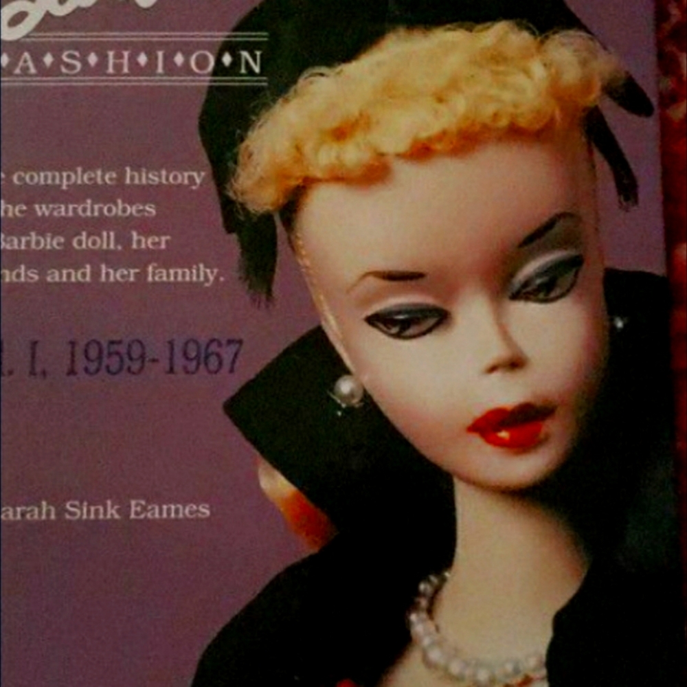 VINTAGE BARBIE BOOK